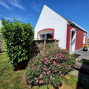 La Petite Maison De Papaye Le Palais