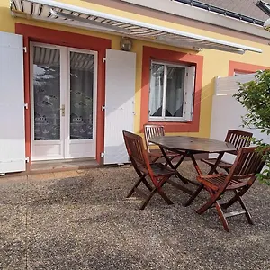 Le Palais, 2 Pièces, 3 Personnes - Fr-1-418-171 Le Palais