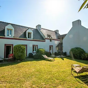 Hotel Le Clos Fleuri, Le Palais